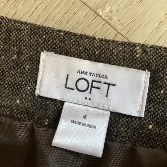 Ann Taylor LOFT Brown Tweed Wool Blend Tiered Ruffle Mini Skirt Size 4 - Picture 5 of 7